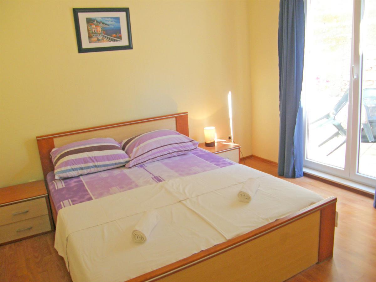 Apartments Jurica Primosten Exterior photo