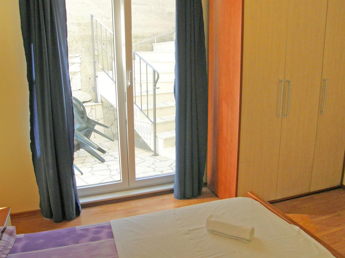 Apartments Jurica Primosten Exterior photo